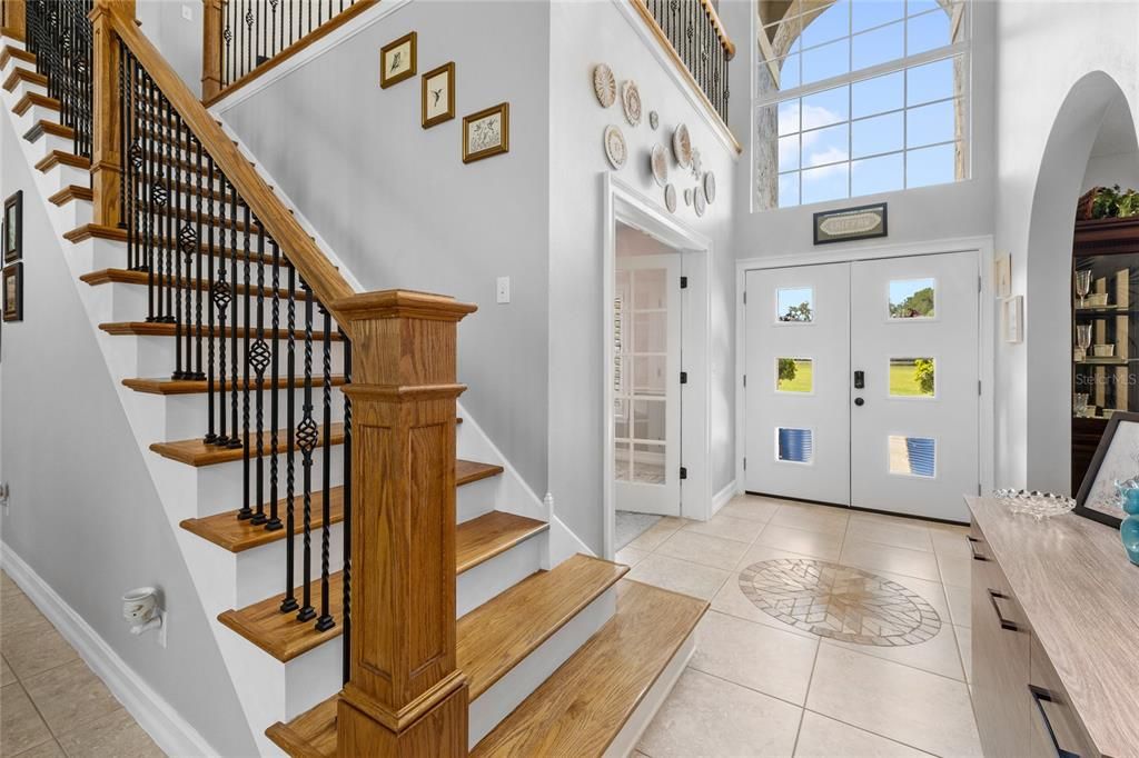 Activo con contrato: $899,900 (4 camas, 2 baños, 2912 Pies cuadrados)