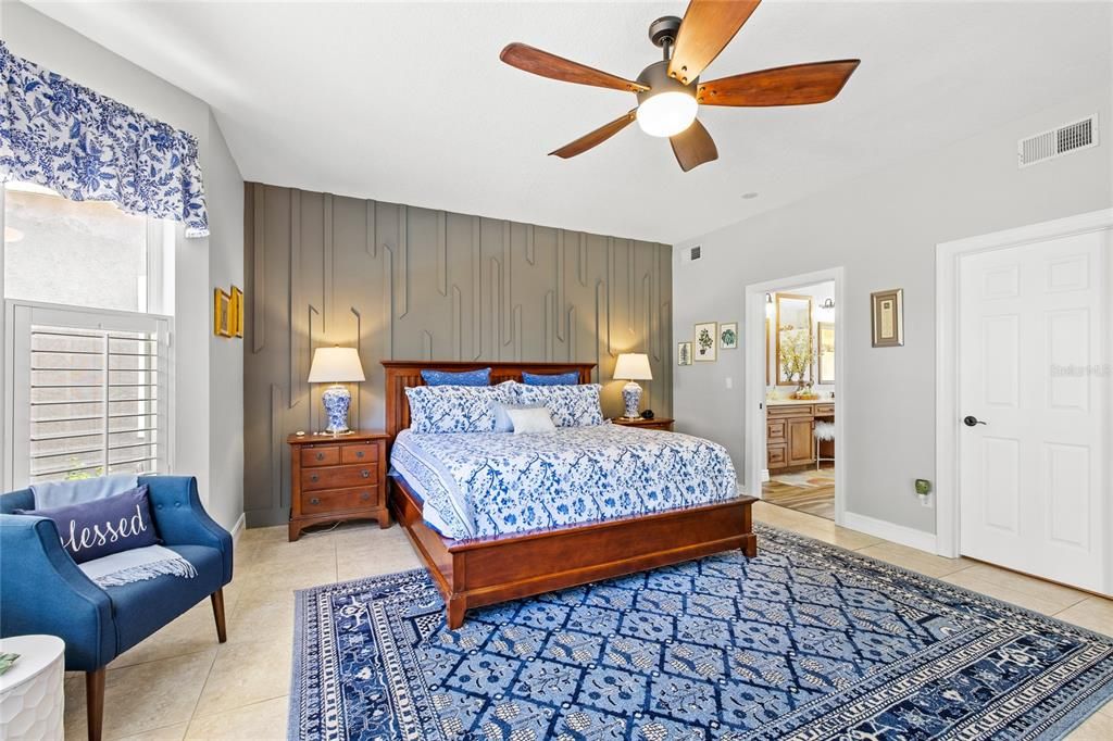 Activo con contrato: $899,900 (4 camas, 2 baños, 2912 Pies cuadrados)