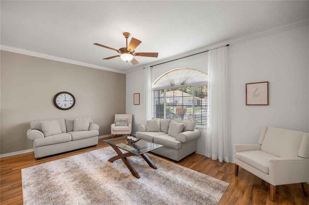 For Sale: $295,000 (2 beds, 2 baths, 1679 Square Feet)