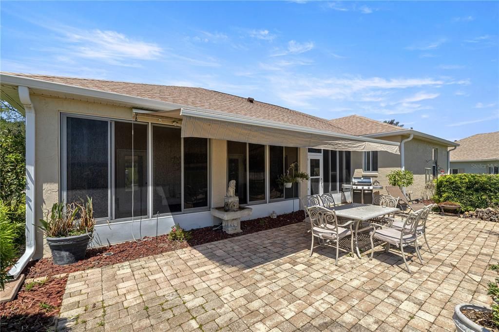 For Sale: $295,000 (2 beds, 2 baths, 1679 Square Feet)