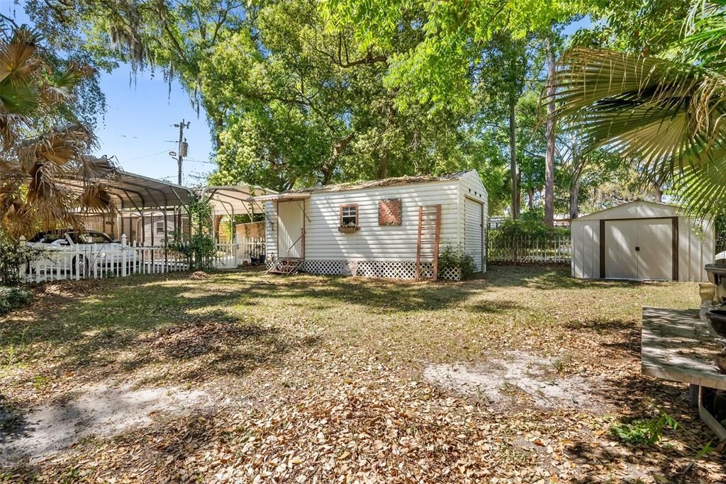 For Sale: $239,000 (2 beds, 1 baths, 782 Square Feet)