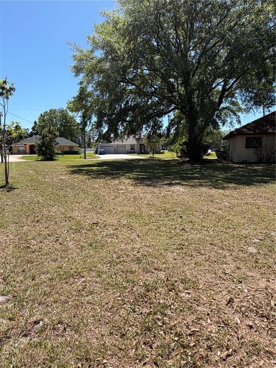 Active With Contract: $224,900 (3 beds, 2 baths, 1497 Square Feet)