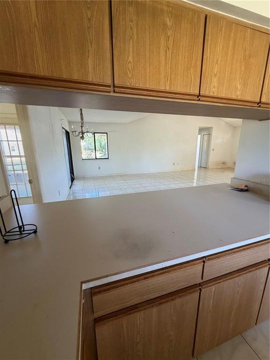Active With Contract: $224,900 (3 beds, 2 baths, 1497 Square Feet)