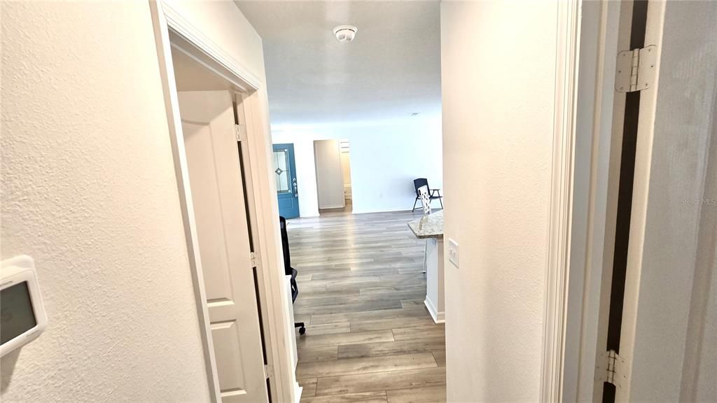 Activo con contrato: $296,900 (3 camas, 2 baños, 1463 Pies cuadrados)