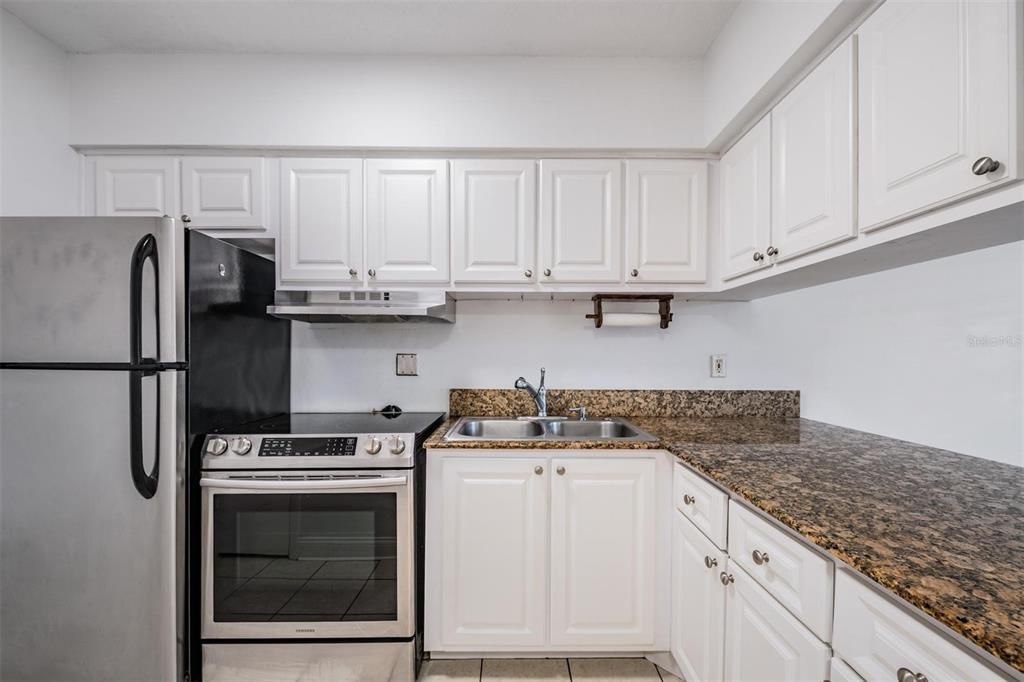 Activo con contrato: $164,900 (1 camas, 1 baños, 600 Pies cuadrados)