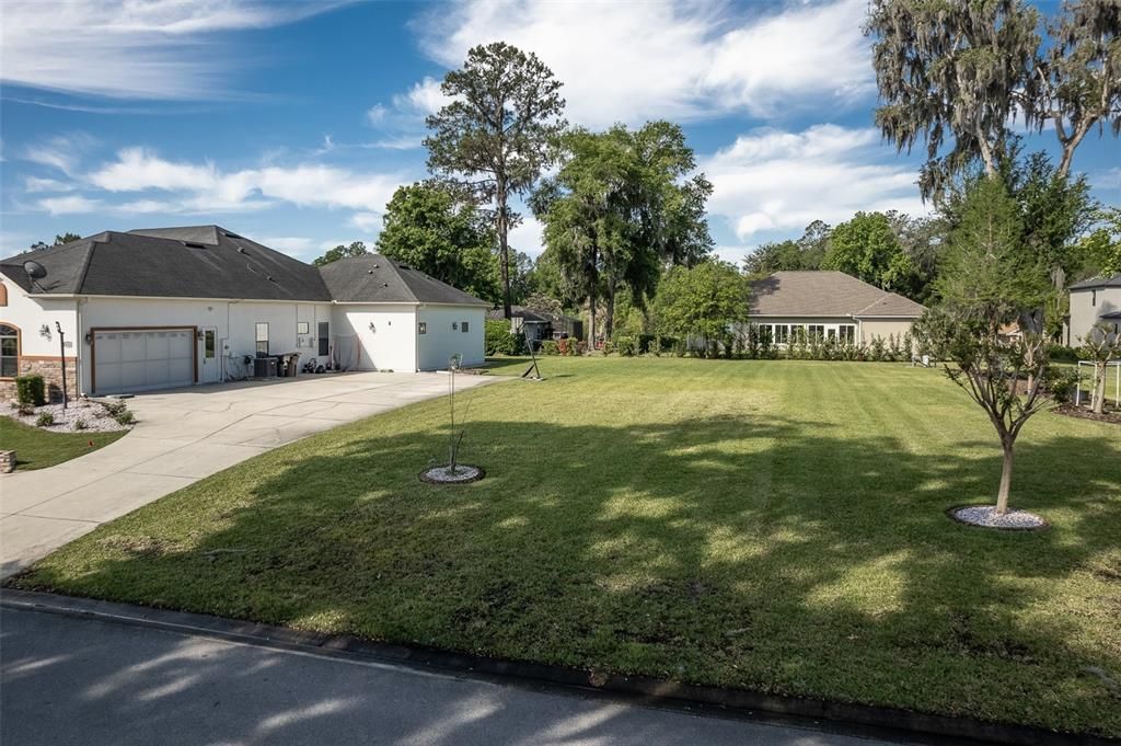 For Sale: $1,400,000 (5 beds, 4 baths, 4358 Square Feet)