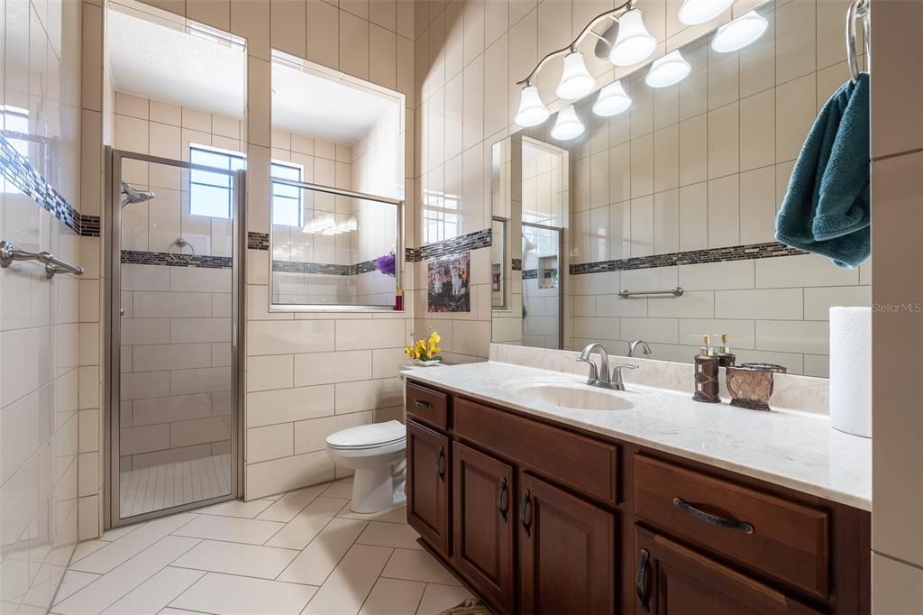 For Sale: $1,400,000 (5 beds, 4 baths, 4358 Square Feet)