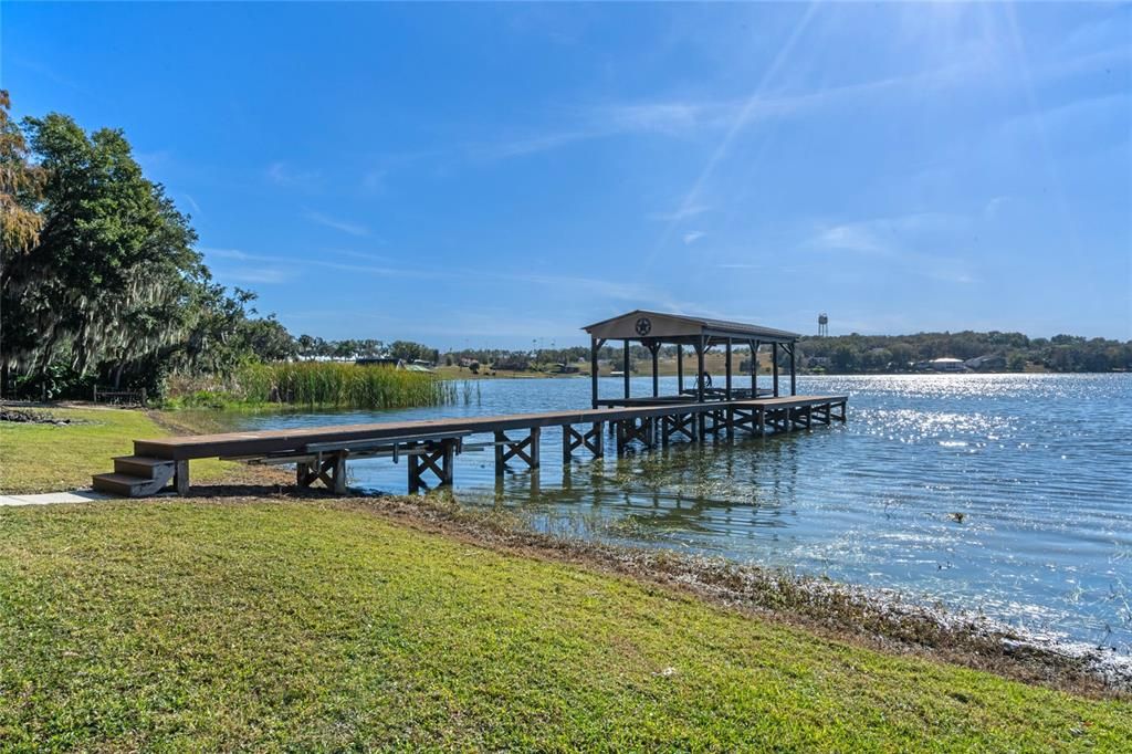 For Sale: $2,299,000 (6 beds, 4 baths, 4229 Square Feet)