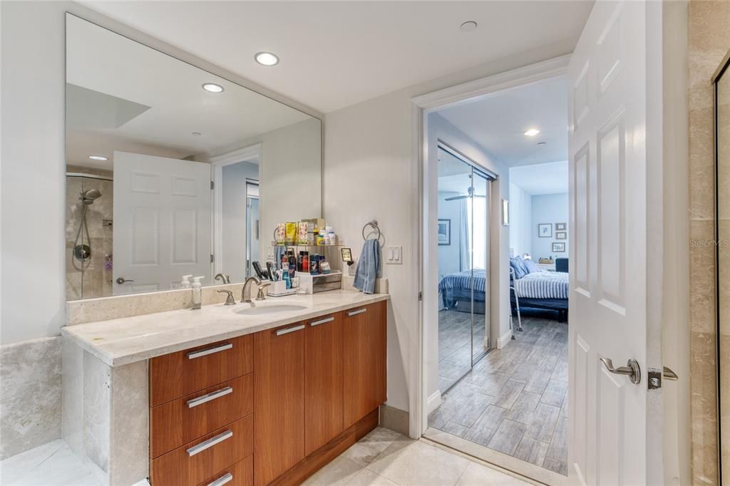 For Sale: $269,000 (2 beds, 2 baths, 1539 Square Feet)