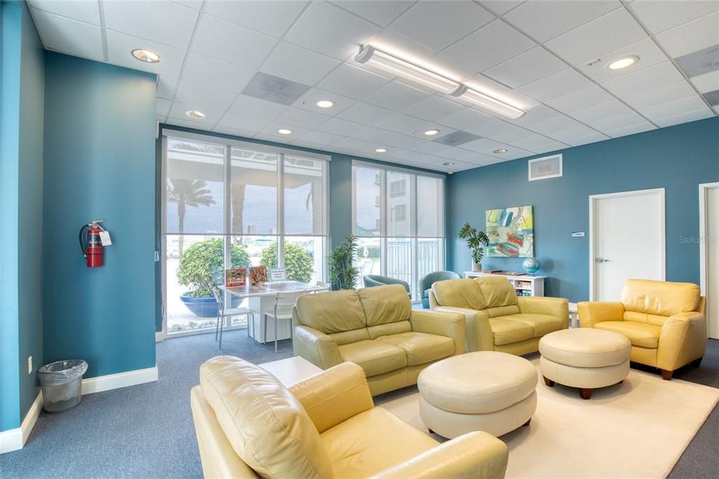 For Sale: $269,000 (2 beds, 2 baths, 1539 Square Feet)