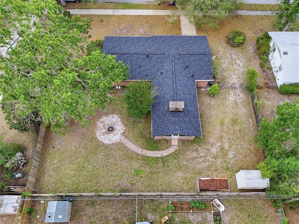 Active With Contract: $279,000 (3 beds, 2 baths, 1249 Square Feet)