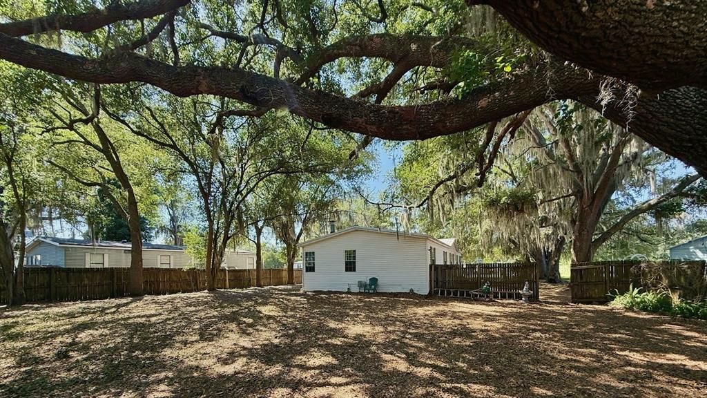For Sale: $210,000 (3 beds, 2 baths, 1620 Square Feet)