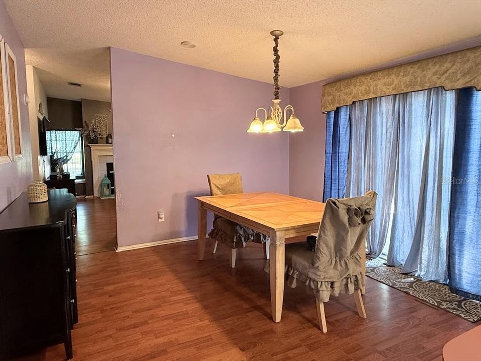 For Sale: $210,000 (3 beds, 2 baths, 1620 Square Feet)