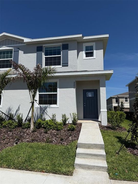 Recently Sold: $243,490 (3 beds, 2 baths, 1801 Square Feet)