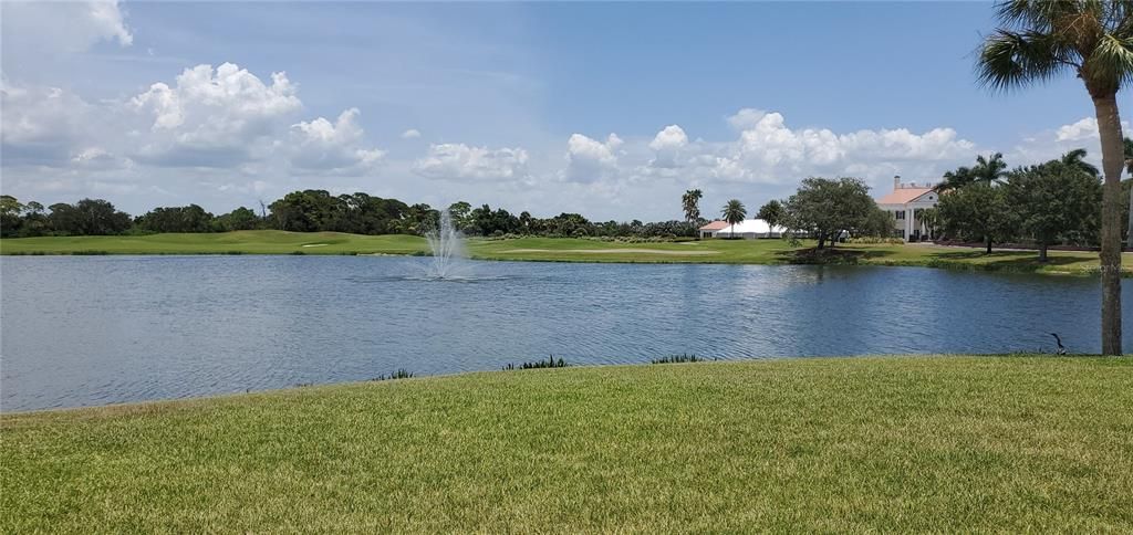 For Sale: $275,000 (1 beds, 1 baths, 623 Square Feet)