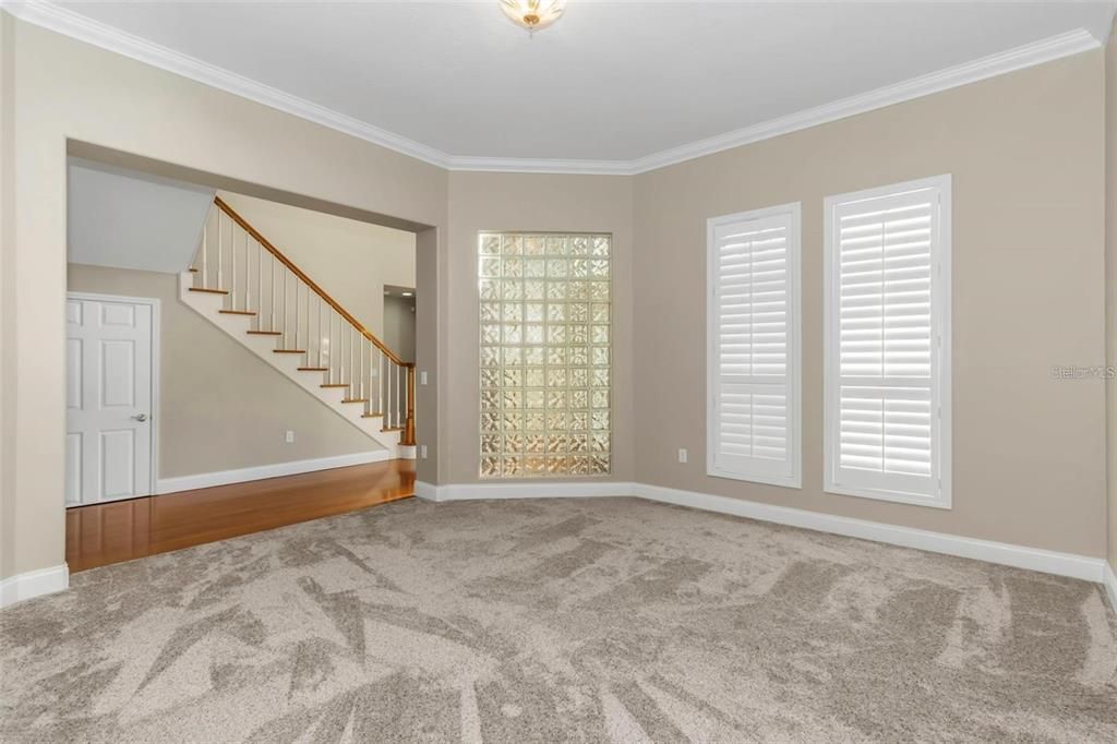 For Sale: $1,125,000 (5 beds, 3 baths, 4227 Square Feet)