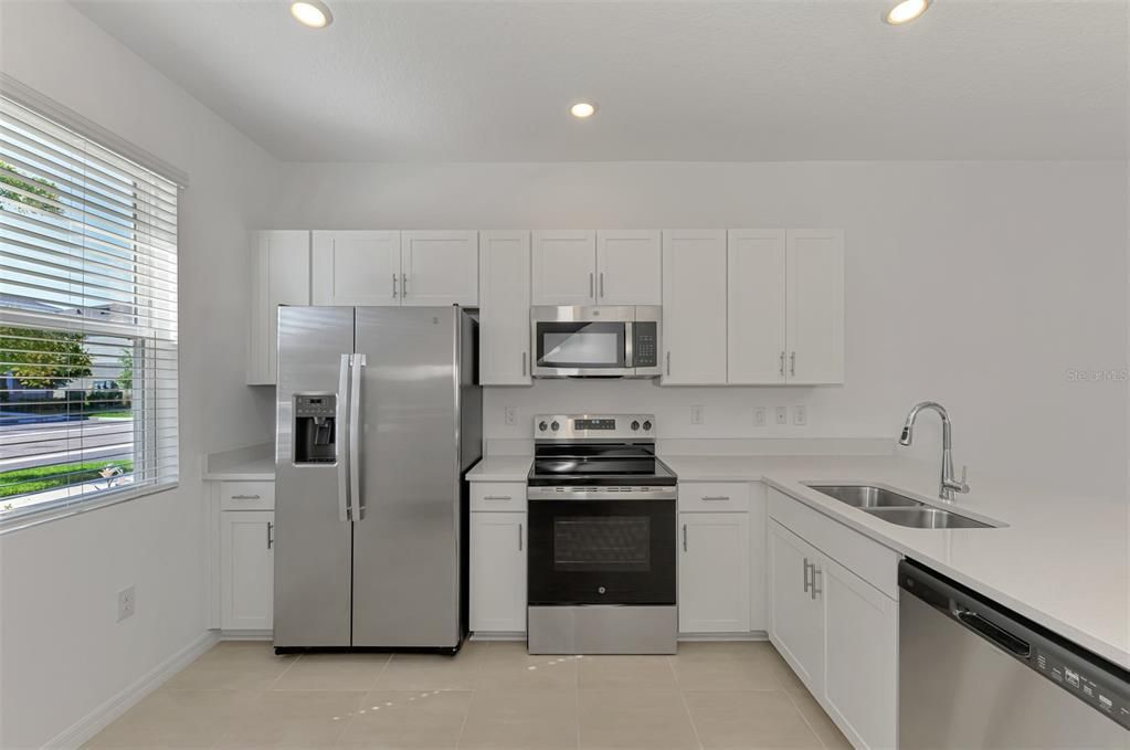 En Venta: $249,000 (2 camas, 2 baños, 1238 Pies cuadrados)