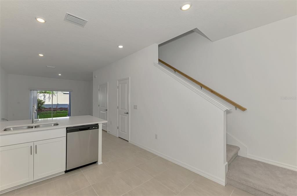 En Venta: $249,000 (2 camas, 2 baños, 1238 Pies cuadrados)