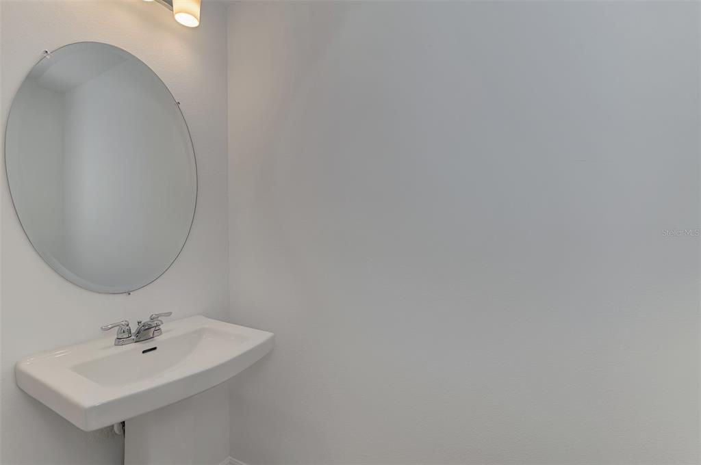 En Venta: $249,000 (2 camas, 2 baños, 1238 Pies cuadrados)
