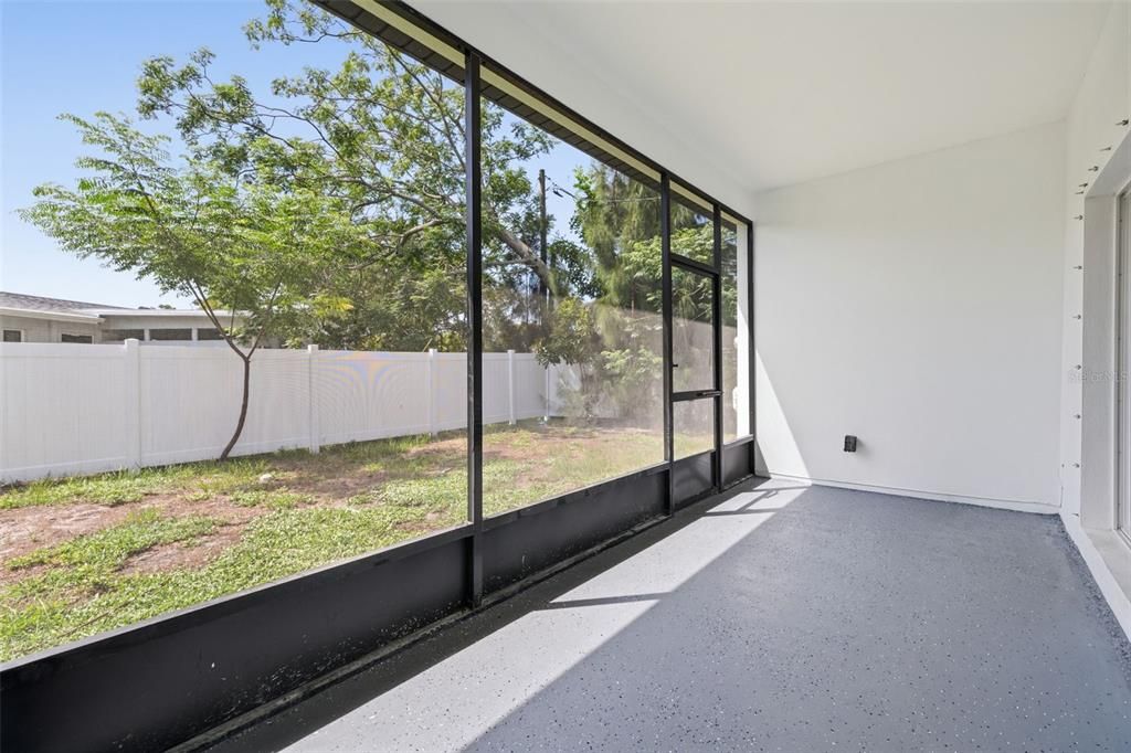 Activo con contrato: $485,000 (3 camas, 2 baños, 1569 Pies cuadrados)