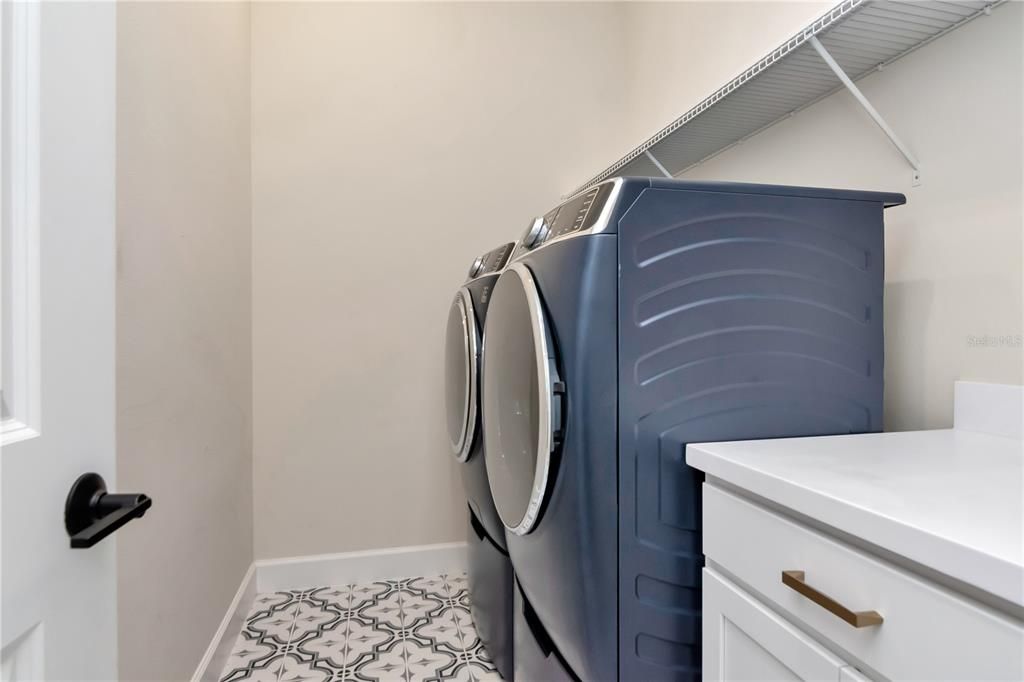 Active With Contract: $875,000 (3 beds, 3 baths, 3062 Square Feet)