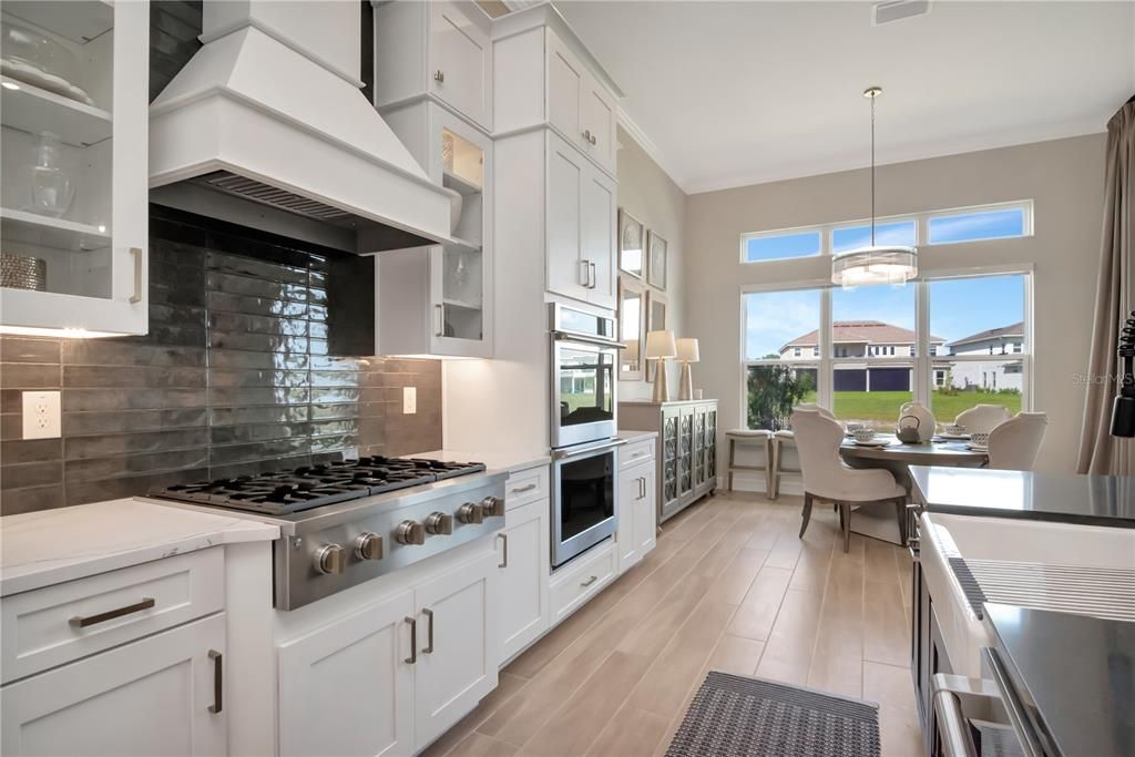 Active With Contract: $875,000 (3 beds, 3 baths, 3062 Square Feet)