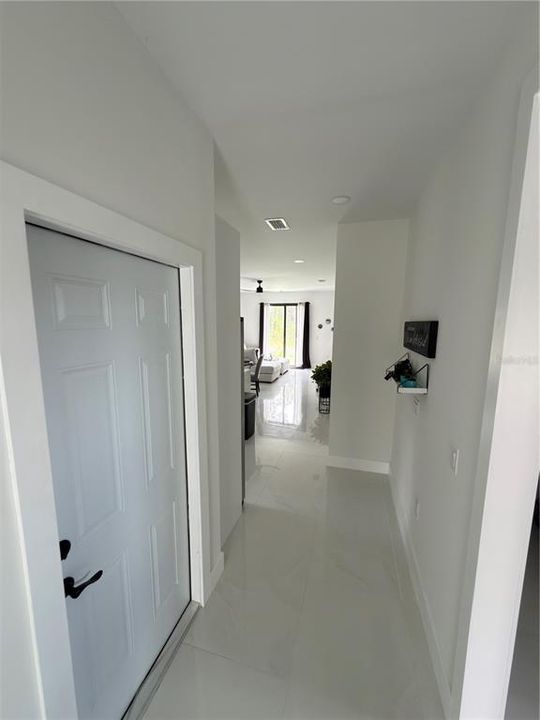 For Sale: $309,500 (3 beds, 2 baths, 1208 Square Feet)