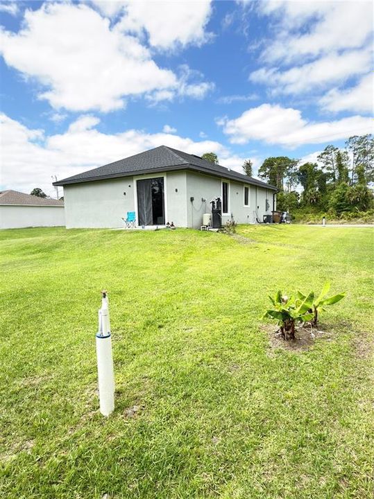 For Sale: $309,500 (3 beds, 2 baths, 1208 Square Feet)