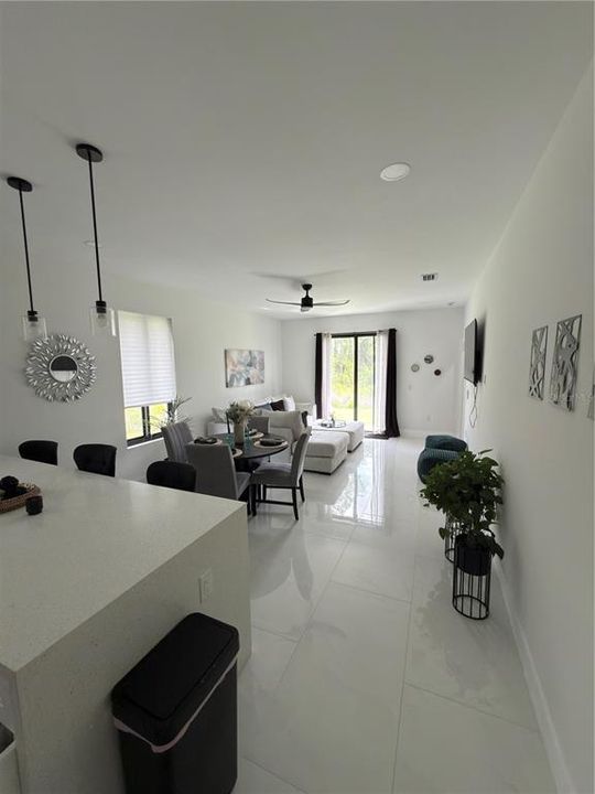 For Sale: $309,500 (3 beds, 2 baths, 1208 Square Feet)