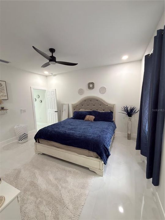 For Sale: $309,500 (3 beds, 2 baths, 1208 Square Feet)