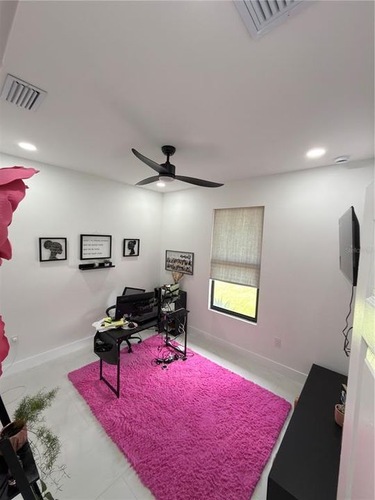For Sale: $309,500 (3 beds, 2 baths, 1208 Square Feet)