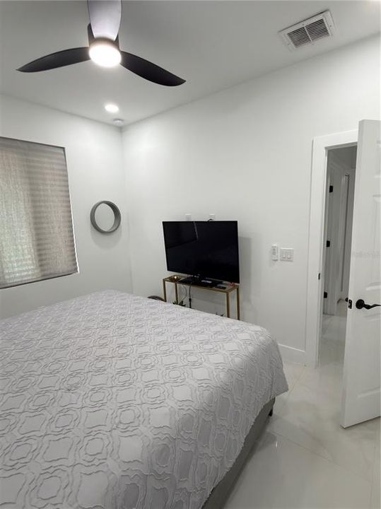 For Sale: $309,500 (3 beds, 2 baths, 1208 Square Feet)