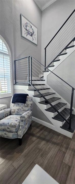 En Venta: $823,000 (5 camas, 3 baños, 2394 Pies cuadrados)