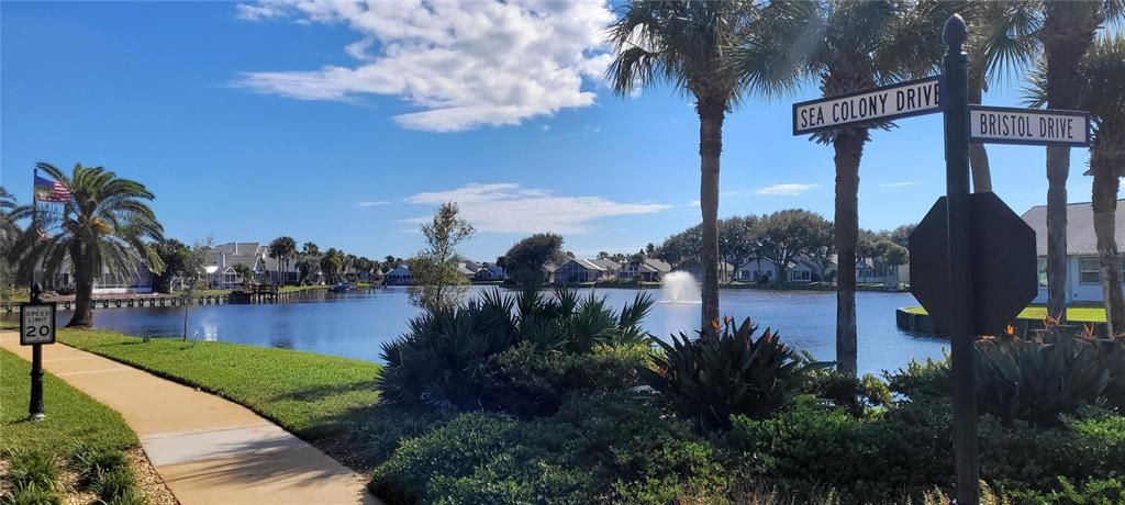 En Venta: $823,000 (5 camas, 3 baños, 2394 Pies cuadrados)