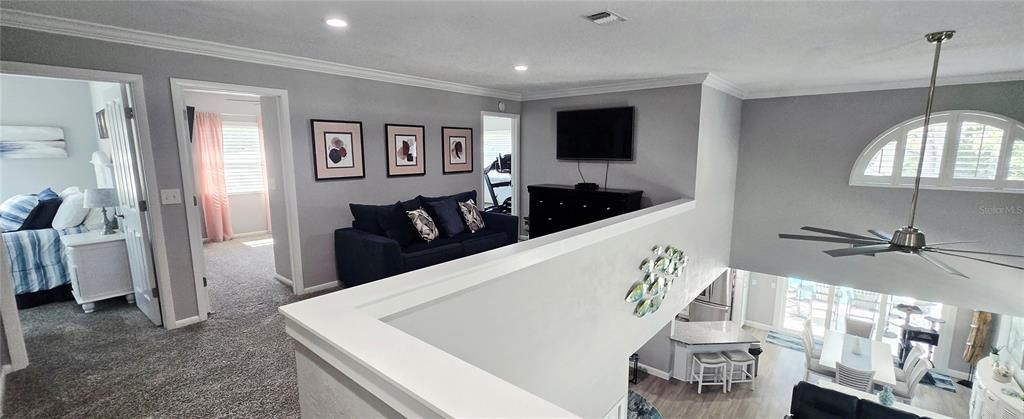 En Venta: $823,000 (5 camas, 3 baños, 2394 Pies cuadrados)
