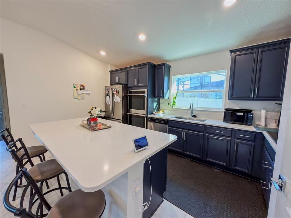 Active With Contract: $2,100 (3 beds, 2 baths, 1511 Square Feet)