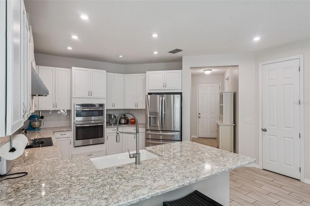 For Sale: $825,000 (4 beds, 3 baths, 3020 Square Feet)