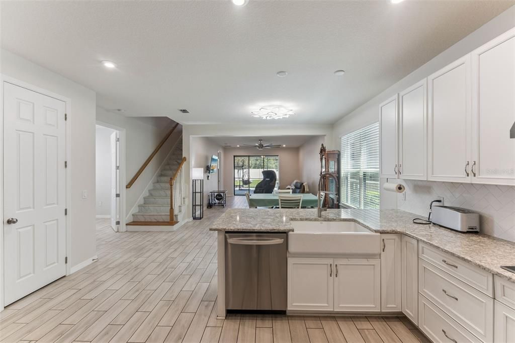 For Sale: $825,000 (4 beds, 3 baths, 3020 Square Feet)