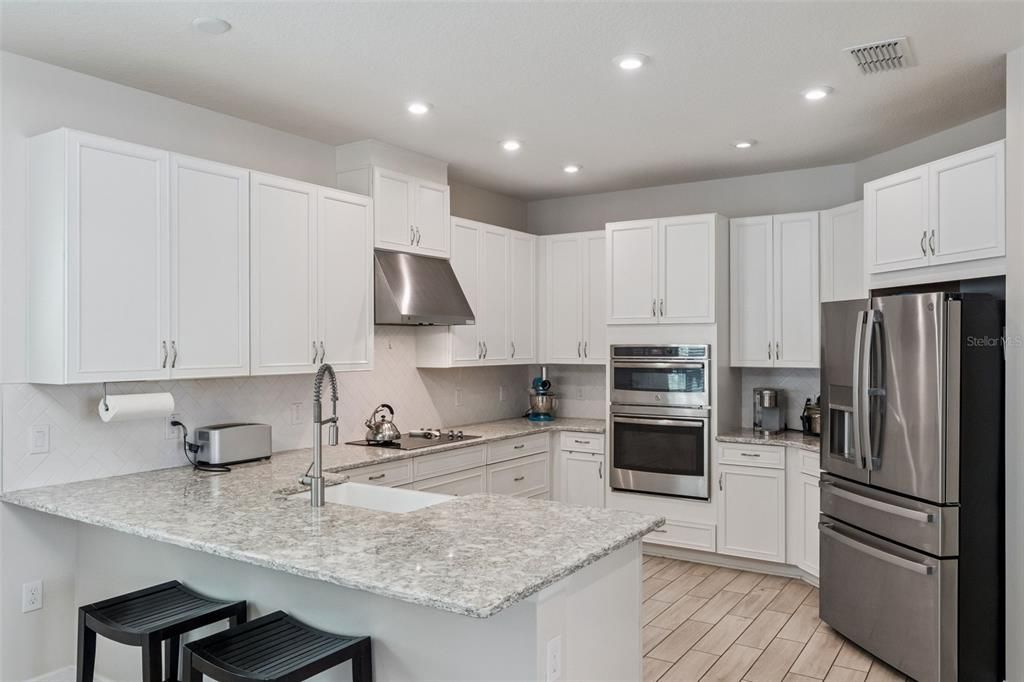 For Sale: $825,000 (4 beds, 3 baths, 3020 Square Feet)