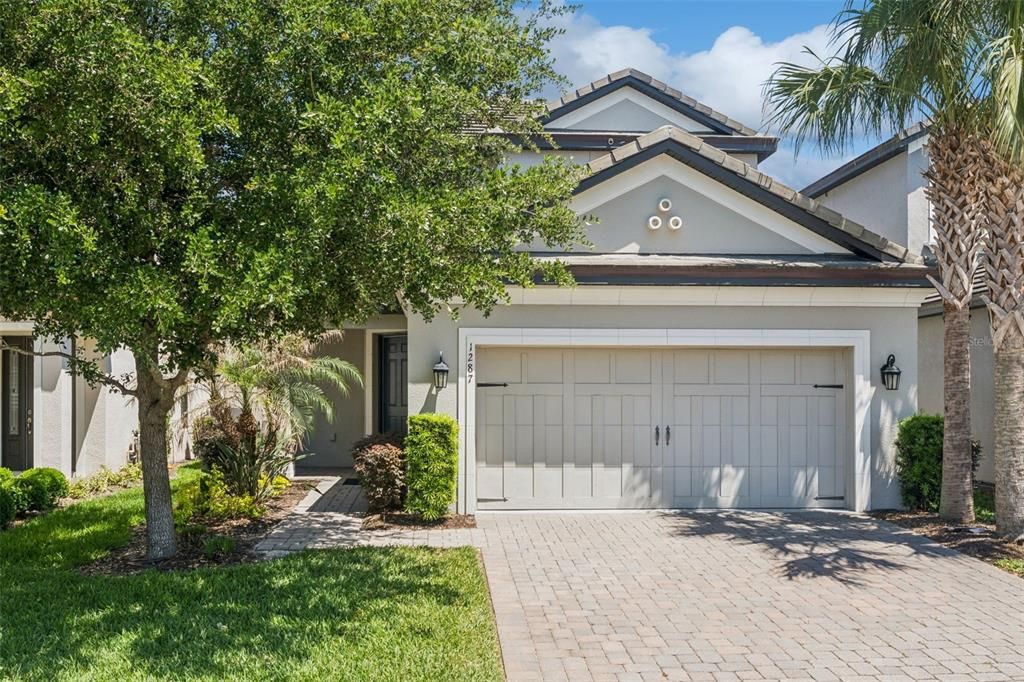 For Sale: $825,000 (4 beds, 3 baths, 3020 Square Feet)