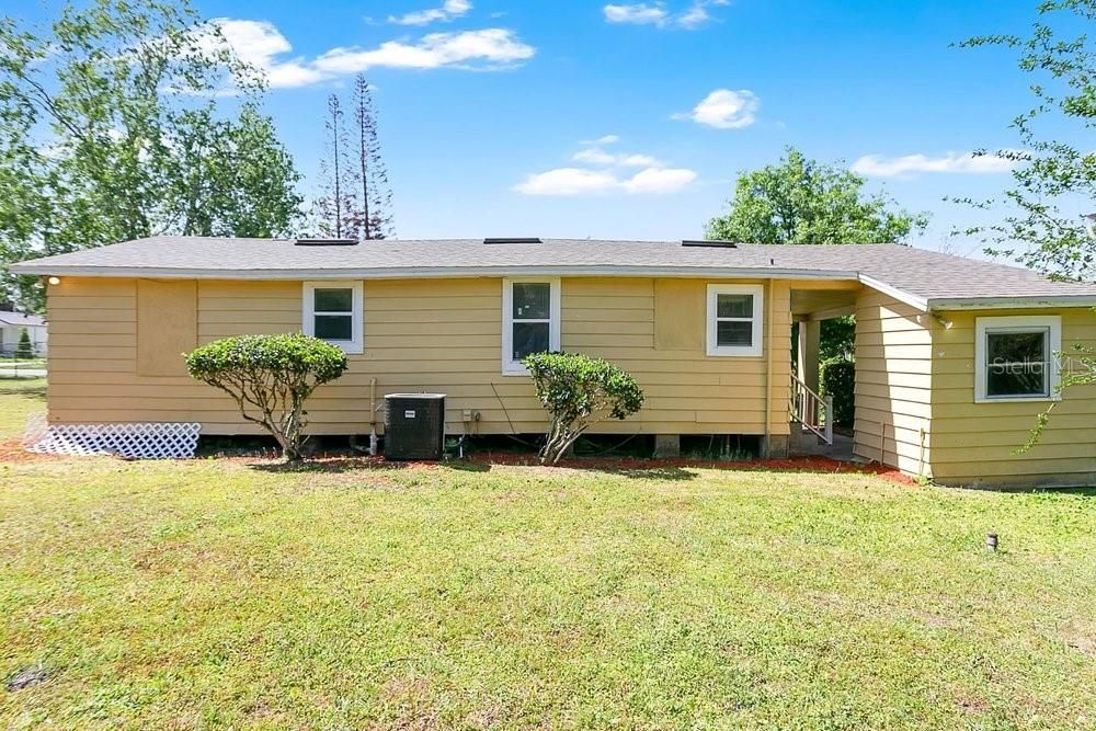 Activo con contrato: $275,000 (2 camas, 1 baños, 920 Pies cuadrados)