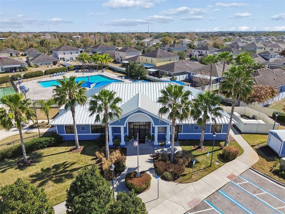 For Sale: $329,900 (3 beds, 2 baths, 1693 Square Feet)