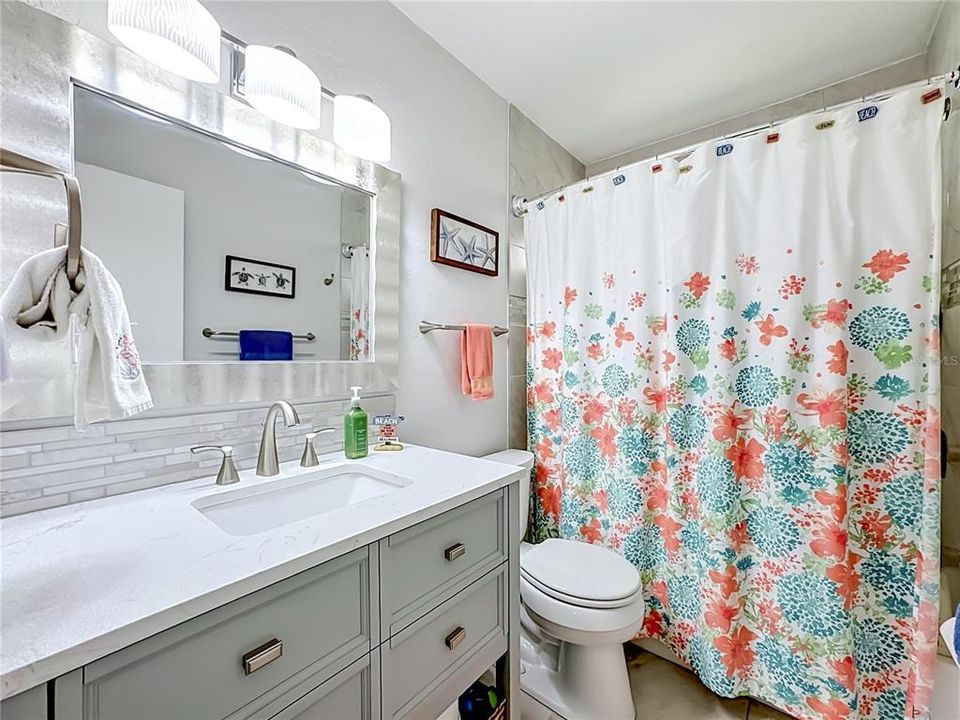 For Sale: $689,900 (2 beds, 2 baths, 1080 Square Feet)