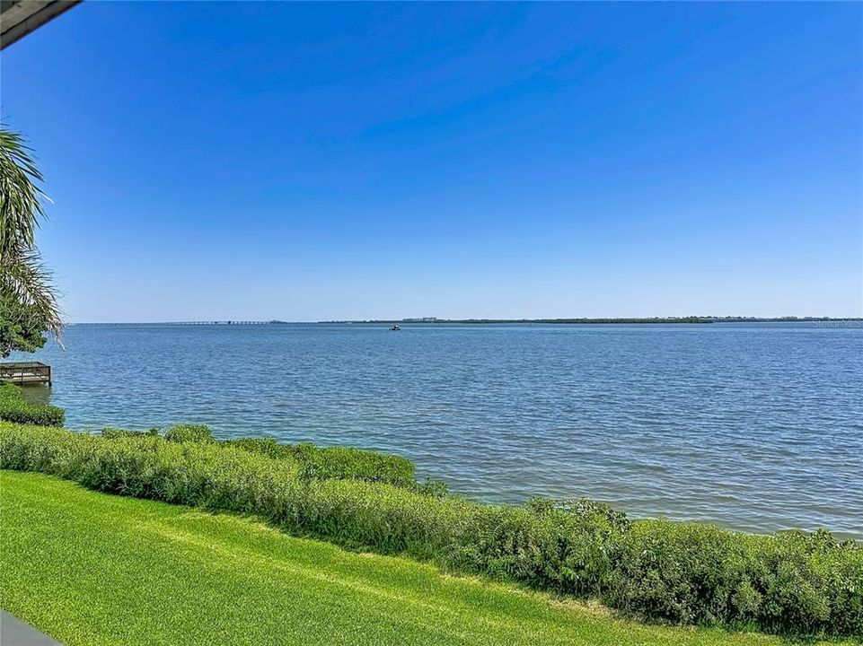 For Sale: $689,900 (2 beds, 2 baths, 1080 Square Feet)