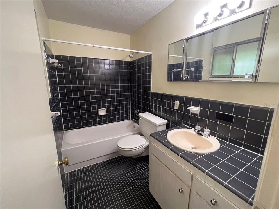 В аренду: $2,495 (4 спален, 3 ванн, 2206 Квадратных фут)