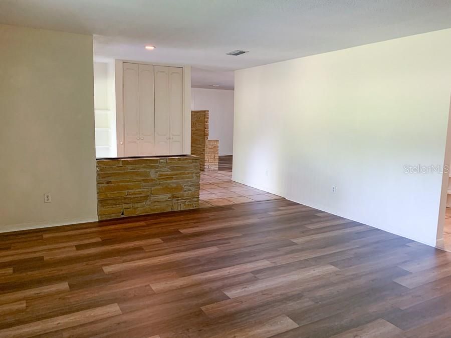 В аренду: $2,495 (4 спален, 3 ванн, 2206 Квадратных фут)