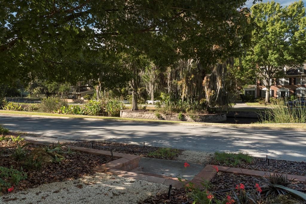 Active With Contract: $575,000 (4 beds, 2 baths, 1773 Square Feet)
