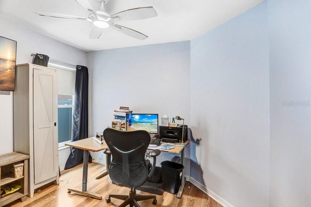 For Sale: $370,000 (4 beds, 2 baths, 1516 Square Feet)