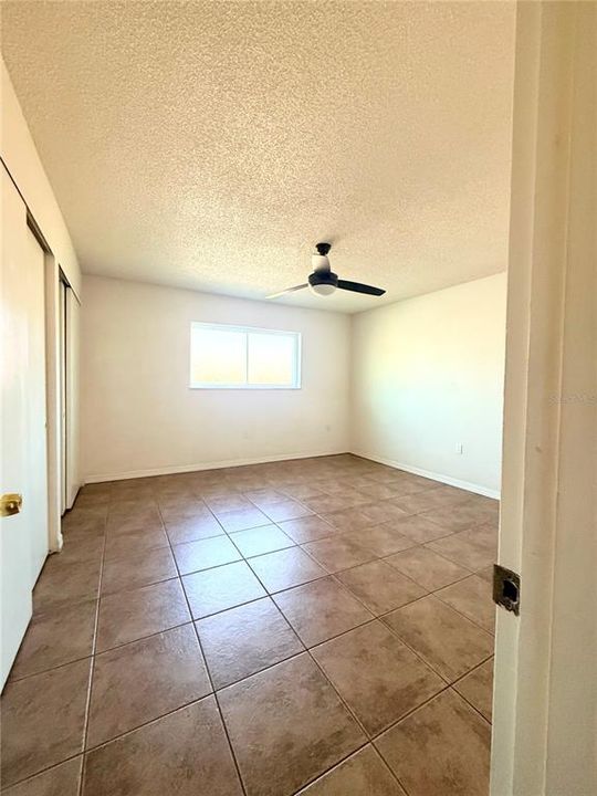For Sale: $95,990 (1 beds, 1 baths, 768 Square Feet)