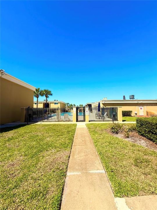 For Sale: $95,990 (1 beds, 1 baths, 768 Square Feet)